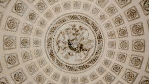 plafond-fleuri-versailles